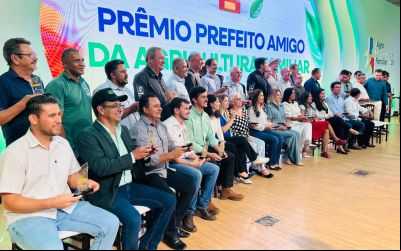 FGM premia prefeitos que se destacam no apoio à agricultura familiar durante a AgroCentro Oeste 2025